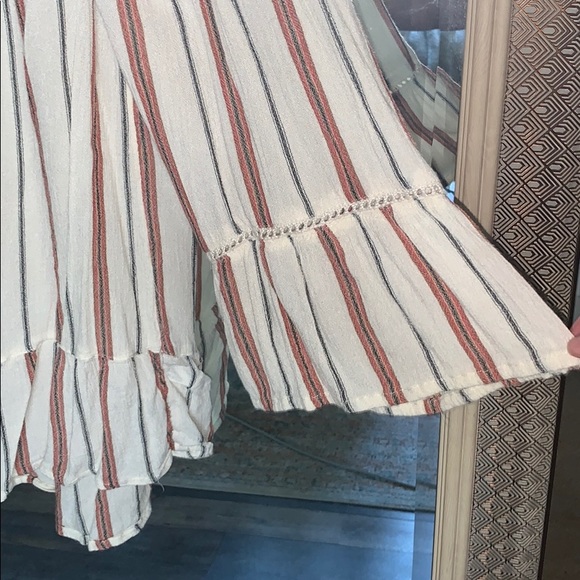 Off the shoulder striped bell sleeve blouse - Picture 2 of 2